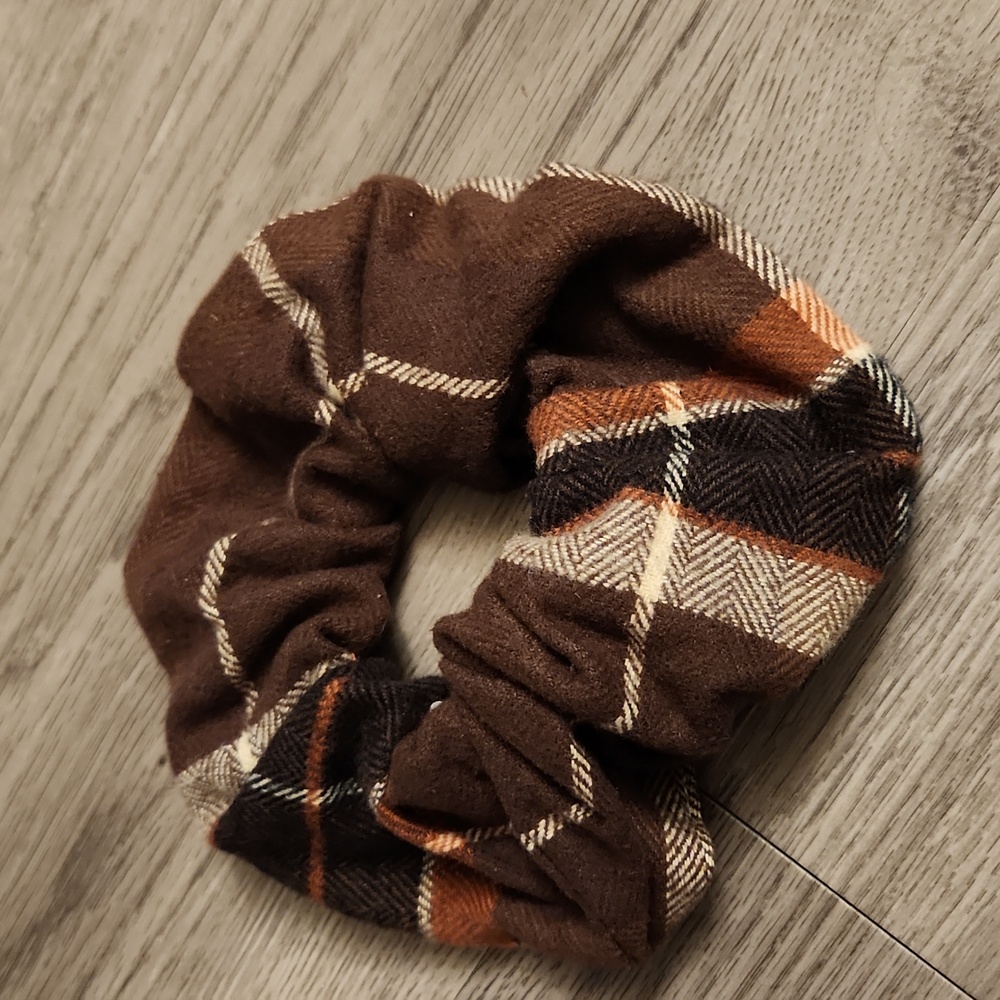 🐻 New Hair Scrunchie